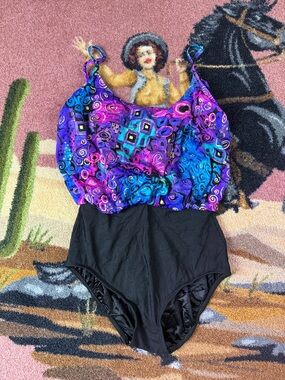VINTAGE ONE PIECE BATHING SUIT